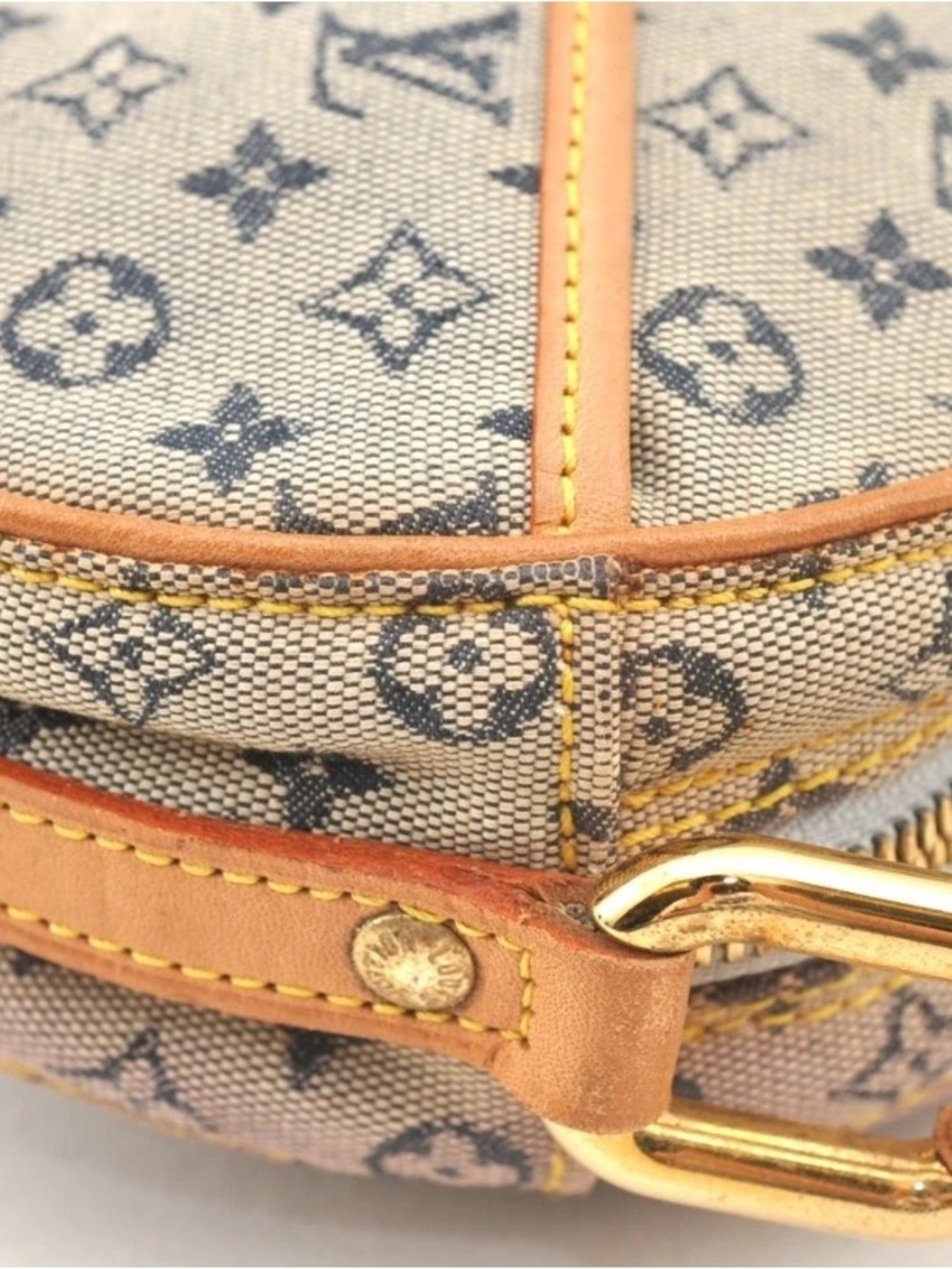 Louis Vuitton Mini Jeanne Monogram - Picture 4 of 7